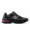 BLACK with PINK HEAT and MAGNET