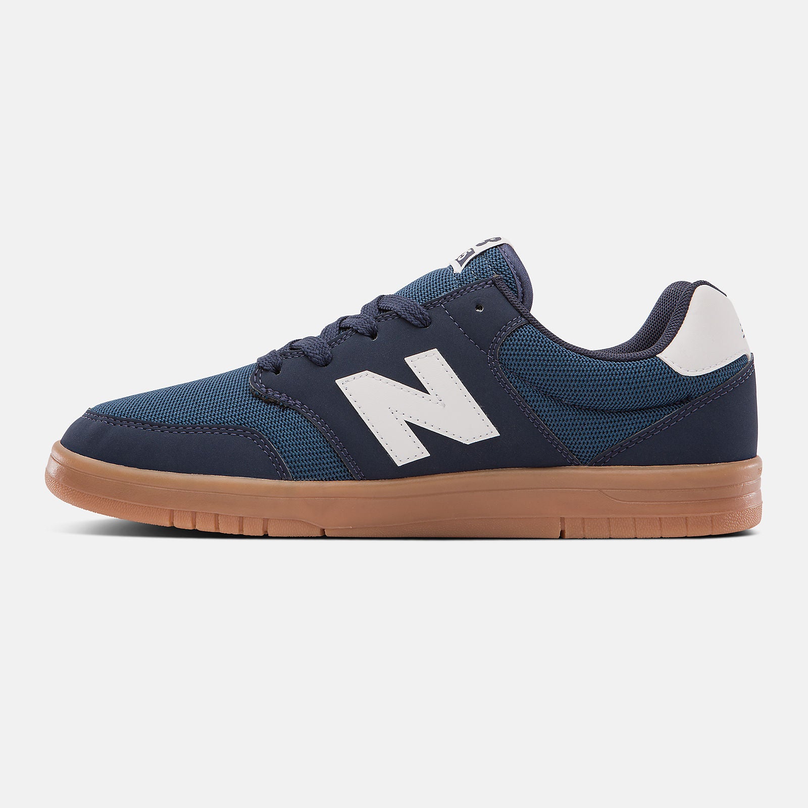New Balance AM425