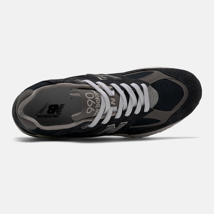 New Balance Made IN US 990v2