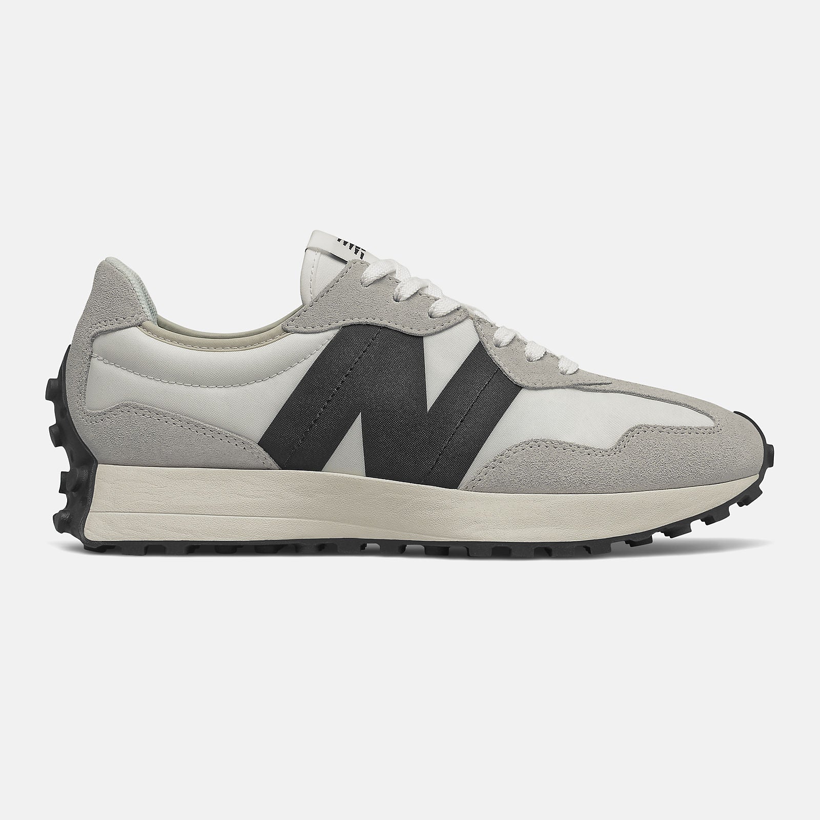 New Balance 327