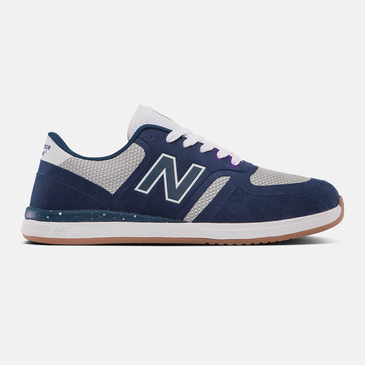New Balance NM420