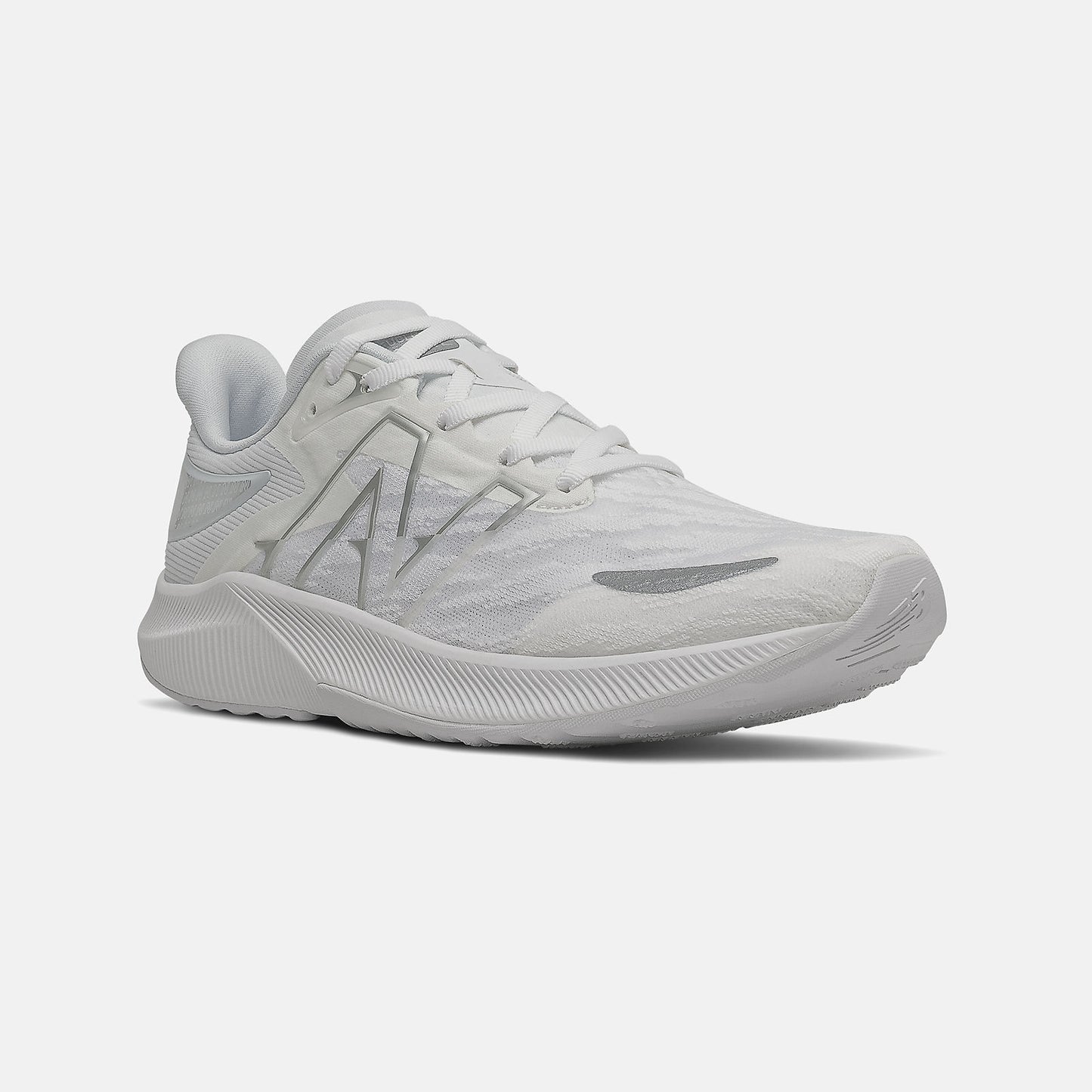 New Balance FuelCell Propel v3