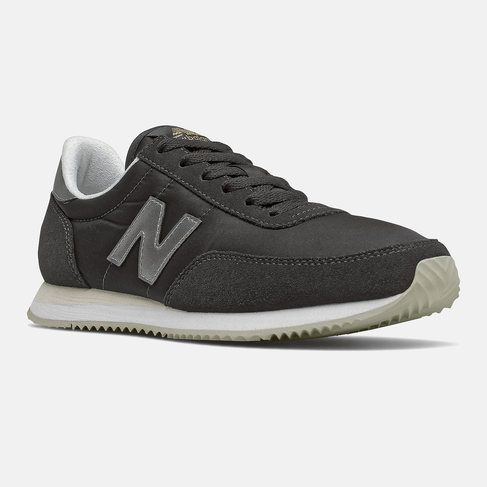 New Balance 720
