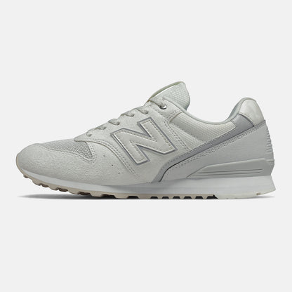 New Balance 996